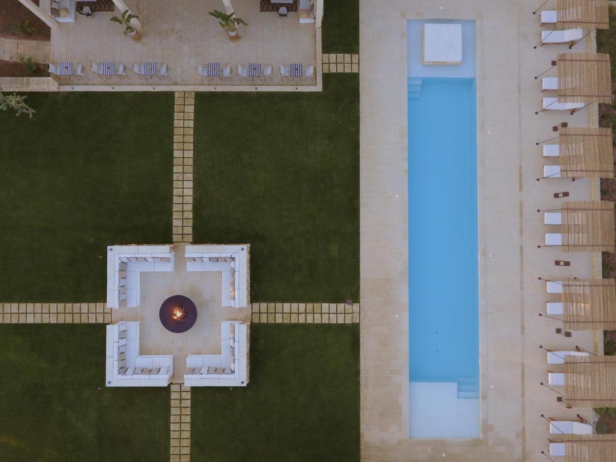 Masseria Corte Degli Aromi Palmariggi エクステリア 写真